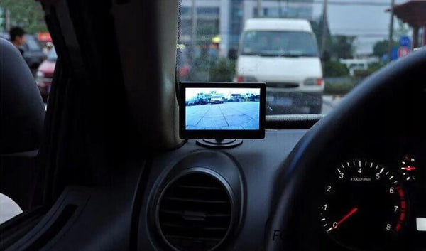 Atbulinės eigos monitorius 4,3" TFT-LCD 12–24V A107