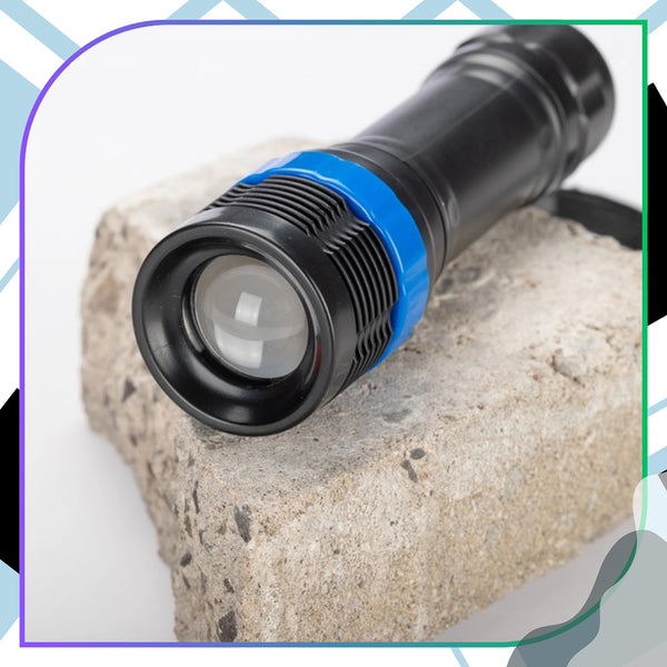 LED taktiniai žibintuvėliai x4 + antgalių adapteriai x3 Z6